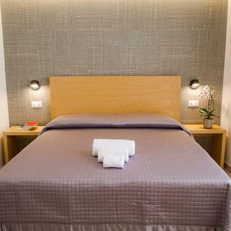 Bed and Breakfast Tuile 34 Лечче Экстерьер фото